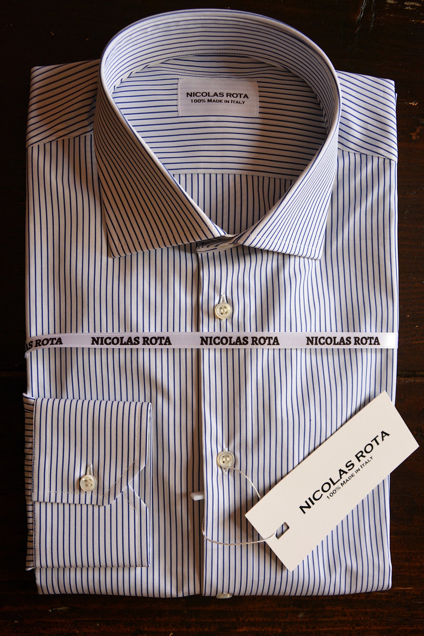White and blue poplin shirt