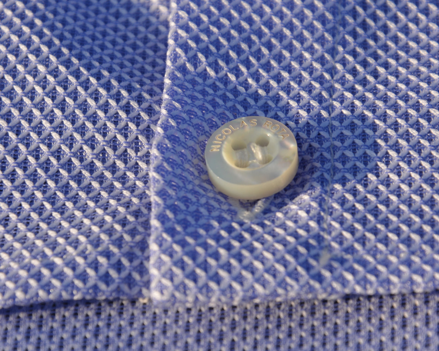Handmade pet shirt - Nicolas Rota