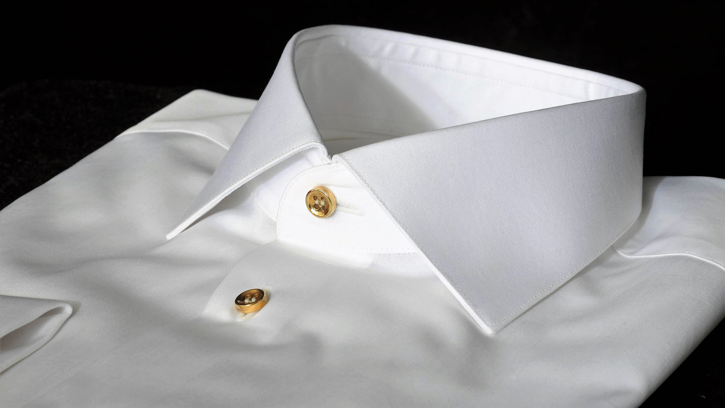 Forte dei Marmi handcrafted white men's shirt in fine soft poplin cotton and gold buttons. Handmade in Italy.