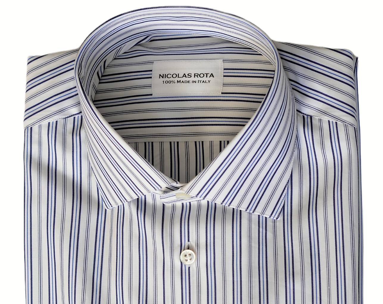 Cinque Terre handcrafted white men's shirt with blue stripes in fine soft poplin cotton and Australian mother of pearl buttons. Handmade in Italy.