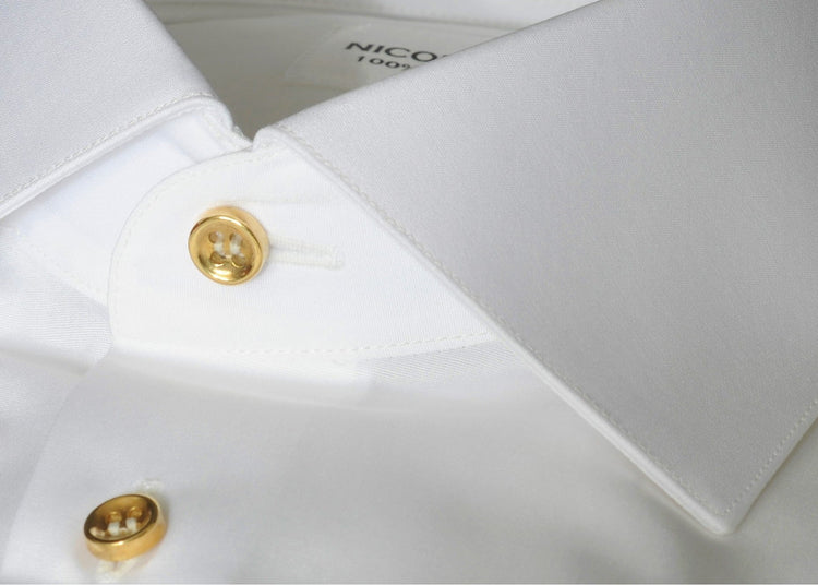 Luxury handmade Italian shirt with 18K gold buttons from Gold Line collection by Nicolas Rota