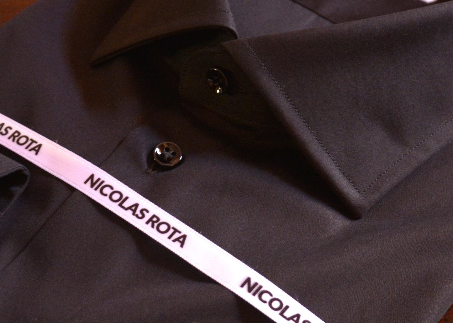 Camicia nera in popeline