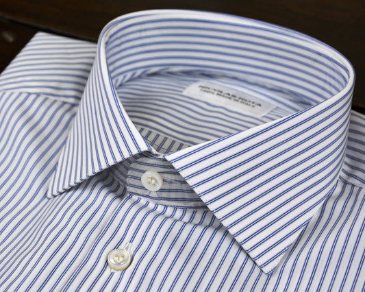 Elegant Men's White and Blue Striped Shirt in Soft Poplin Thomas Mason - Nicolas Rota